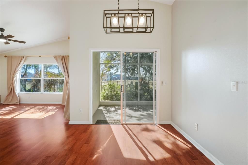 For Sale: $485,000 (3 beds, 2 baths, 1484 Square Feet)