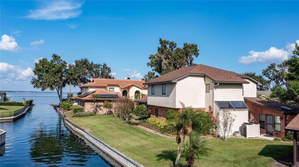 For Sale: $650,000 (3 beds, 2 baths, 2840 Square Feet)