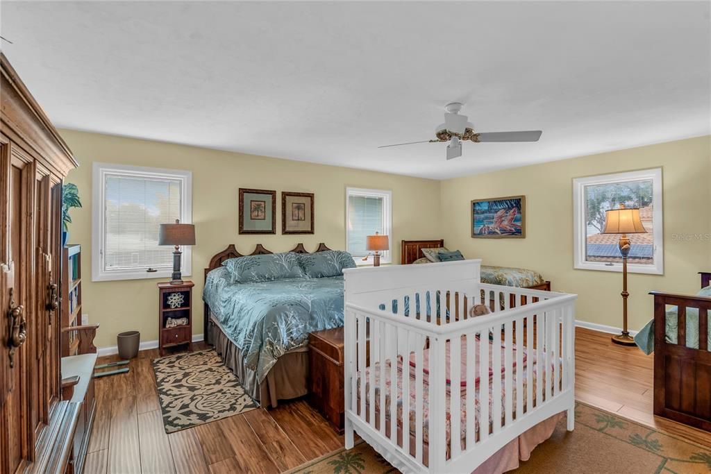 For Sale: $650,000 (3 beds, 2 baths, 2840 Square Feet)