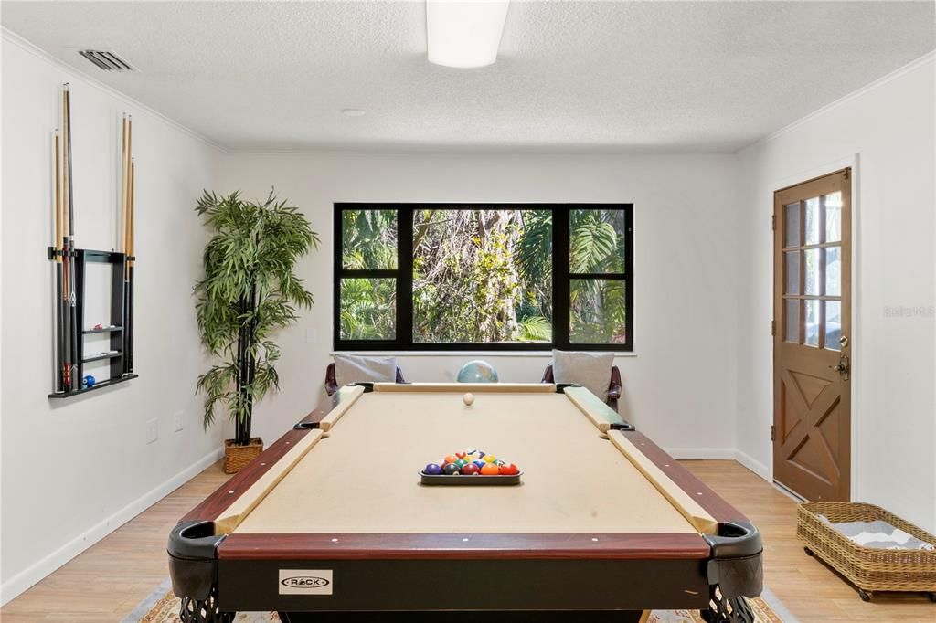 В аренду: $3,250 (4 спален, 2 ванн, 2321 Квадратных фут)