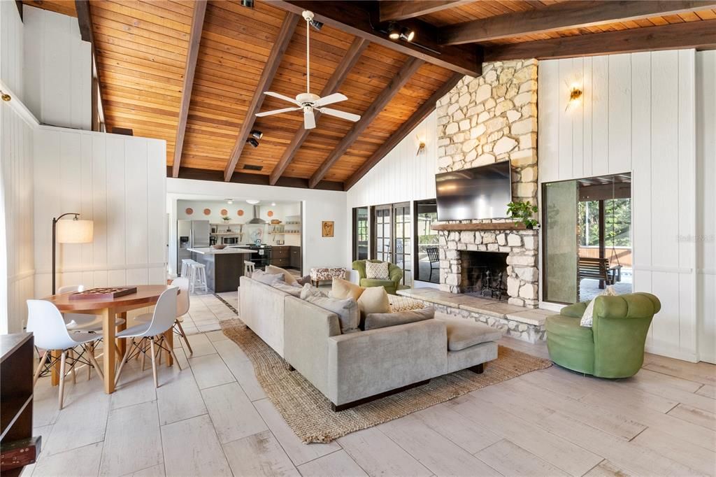 В аренду: $3,250 (4 спален, 2 ванн, 2321 Квадратных фут)