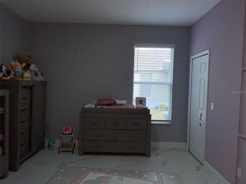 出租: $3,950 (4 贝兹, 3 浴室, 2612 平方英尺)