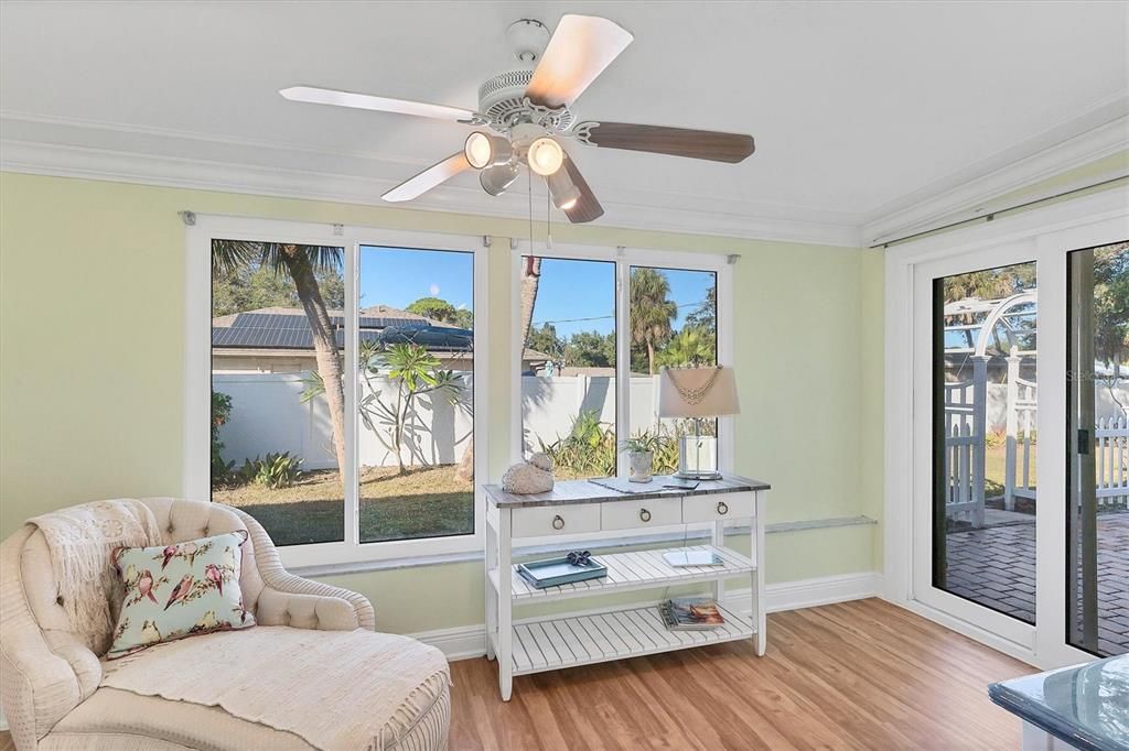 For Sale: $450,000 (3 beds, 2 baths, 1676 Square Feet)