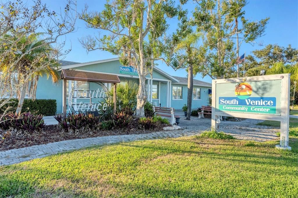 For Sale: $450,000 (3 beds, 2 baths, 1676 Square Feet)