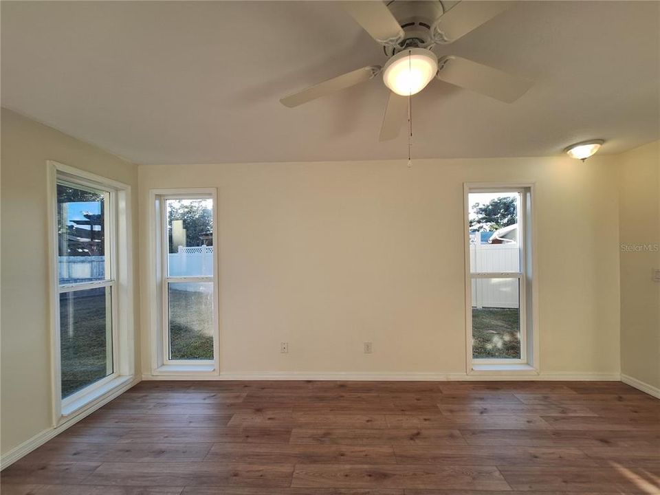 For Sale: $599,000 (4 beds, 2 baths, 1991 Square Feet)