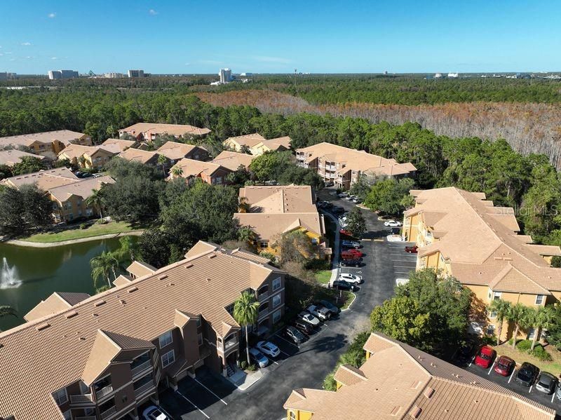 待售: $267,000 (2 贝兹, 2 浴室, 1352 平方英尺)