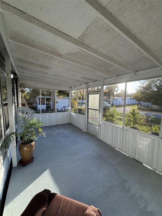 En Venta: $240,000 (3 camas, 2 baños, 936 Pies cuadrados)