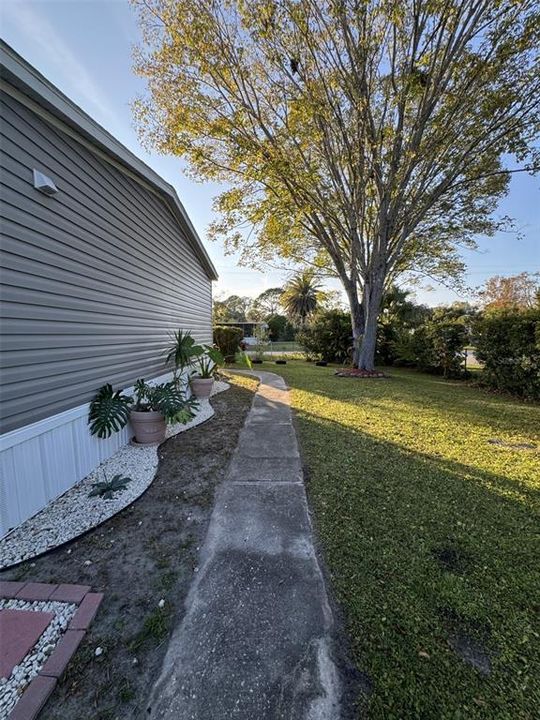 En Venta: $240,000 (3 camas, 2 baños, 936 Pies cuadrados)