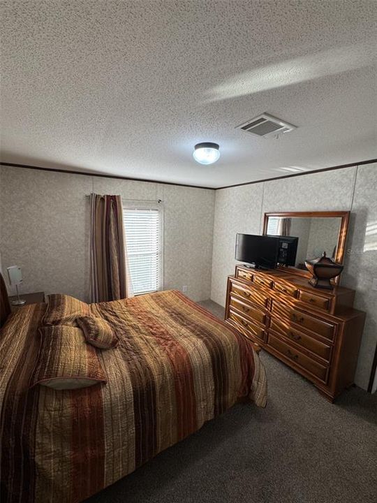 En Venta: $240,000 (3 camas, 2 baños, 936 Pies cuadrados)