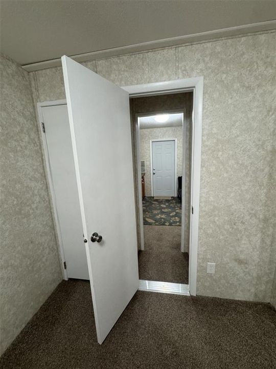 En Venta: $240,000 (3 camas, 2 baños, 936 Pies cuadrados)