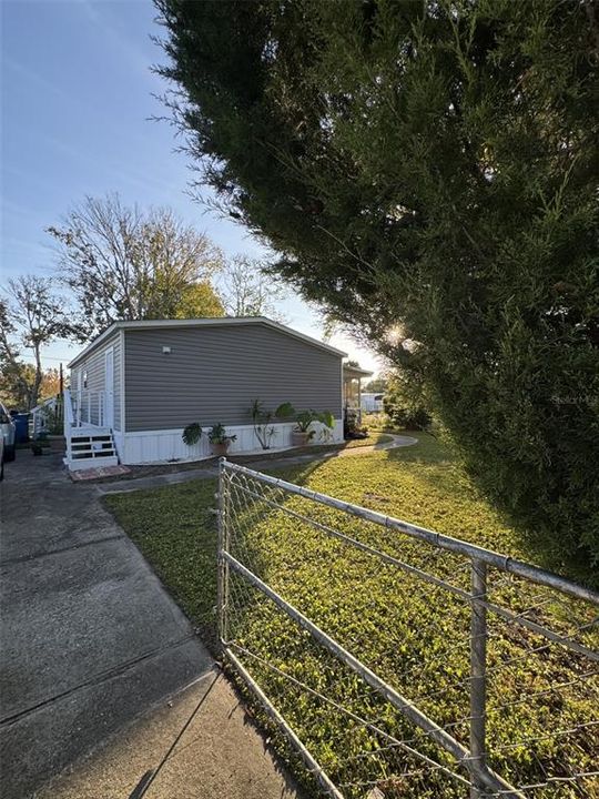 En Venta: $240,000 (3 camas, 2 baños, 936 Pies cuadrados)