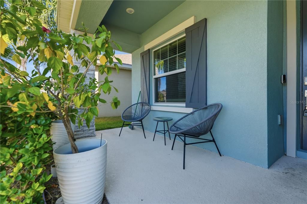 待售: $450,000 (5 贝兹, 3 浴室, 2569 平方英尺)