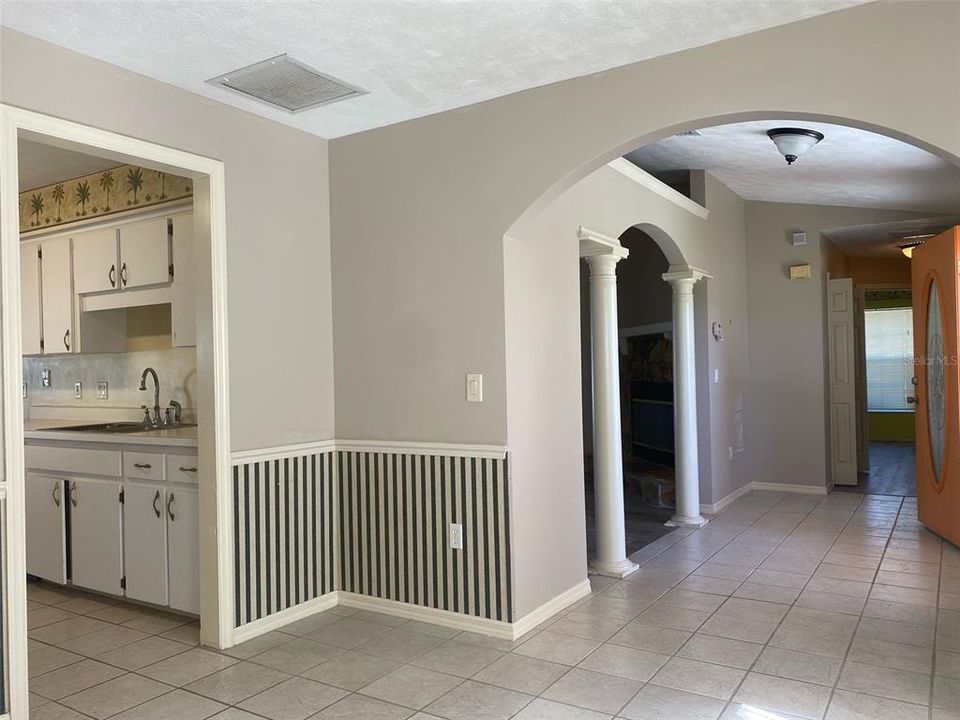 В аренду: $1,800 (3 спален, 2 ванн, 1853 Квадратных фут)