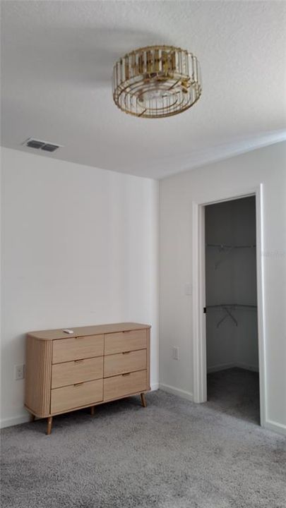 For Rent: $2,900 (4 beds, 2 baths, 2149 Square Feet)