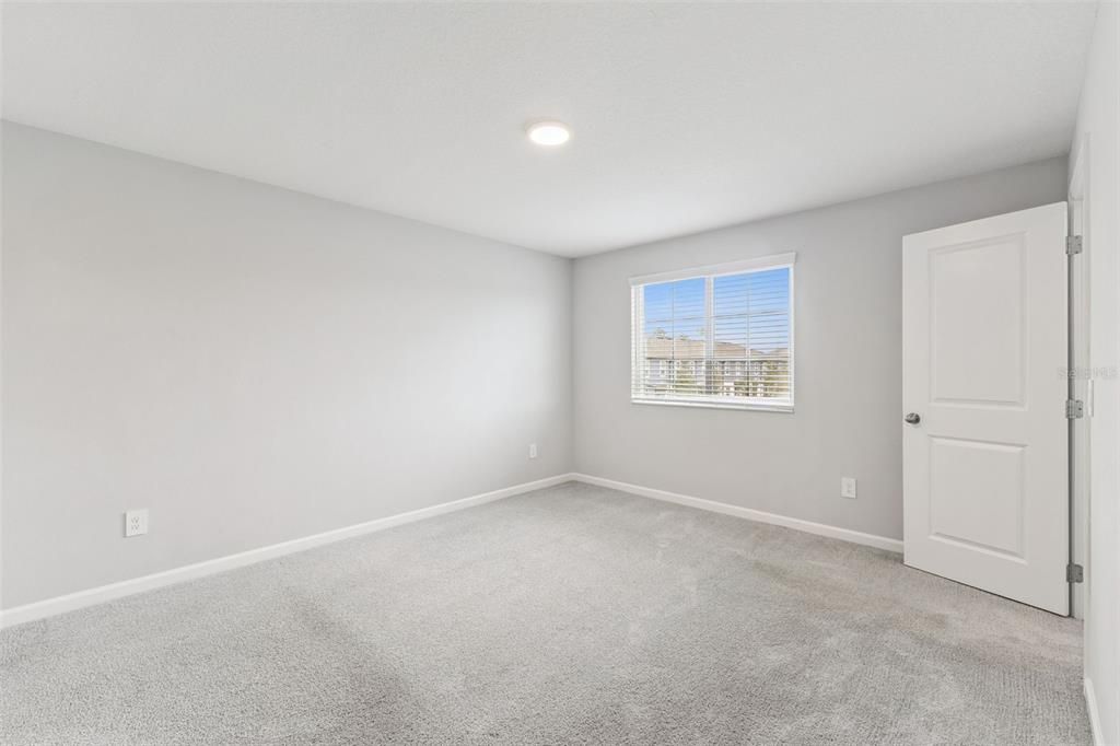 For Rent: $2,300 (3 beds, 2 baths, 1540 Square Feet)