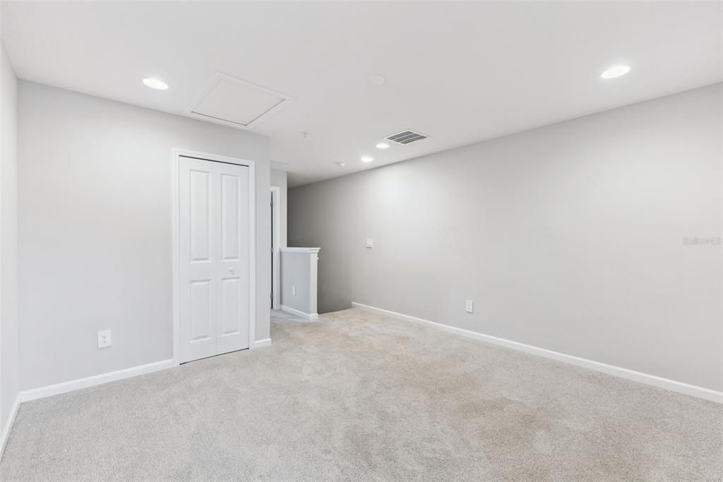 For Rent: $2,300 (3 beds, 2 baths, 1540 Square Feet)