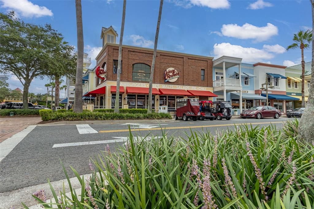 На продажу: $349,990 (4 спален, 2 ванн, 1938 Квадратных фут)