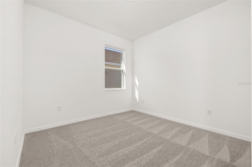 На продажу: $349,990 (4 спален, 2 ванн, 1938 Квадратных фут)