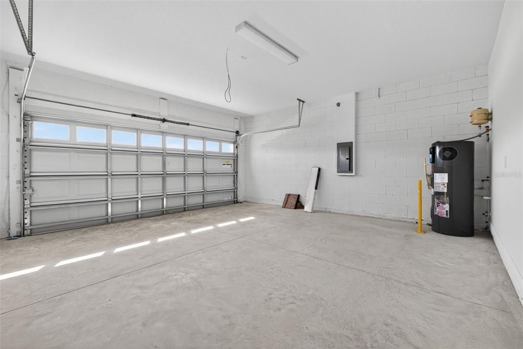 待售: $359,990 (4 贝兹, 2 浴室, 2110 平方英尺)