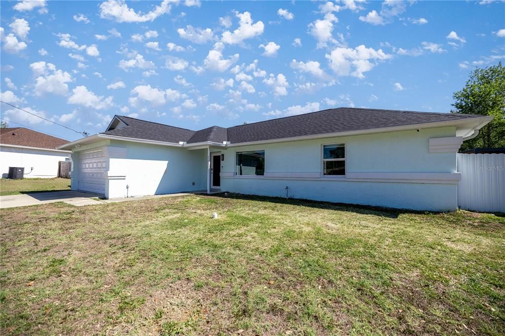 En Renta: $2,800 (3 camas, 2 baños, 1306 Pies cuadrados)