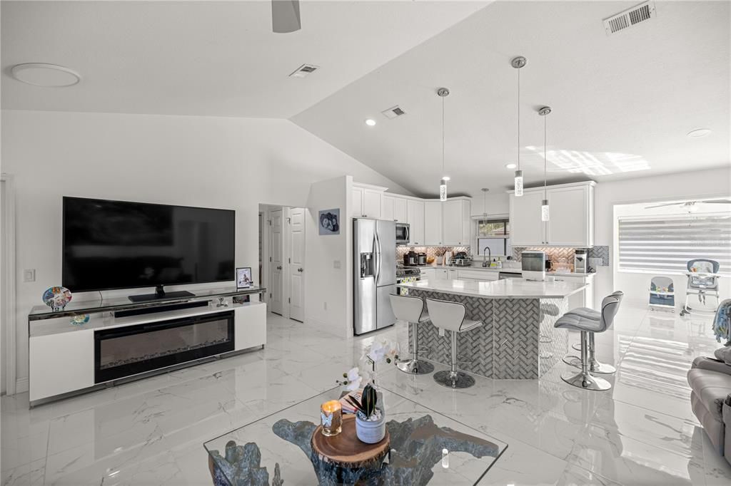 En Renta: $2,800 (3 camas, 2 baños, 1306 Pies cuadrados)