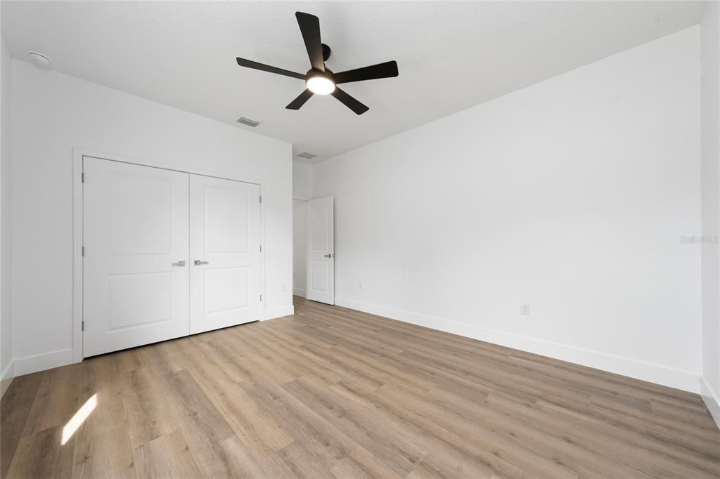 For Sale: $575,000 (4 beds, 3 baths, 2710 Square Feet)