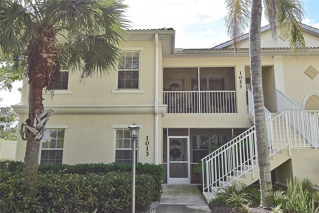 For Sale: $279,900 (2 beds, 2 baths, 1150 Square Feet)