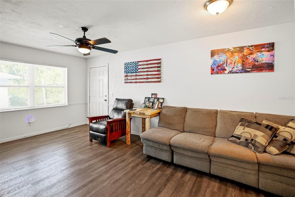 For Sale: $750,000 (6 beds, 0 baths, 2272 Square Feet)