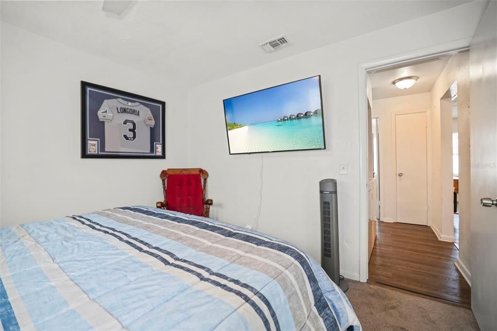 For Sale: $750,000 (6 beds, 0 baths, 2272 Square Feet)