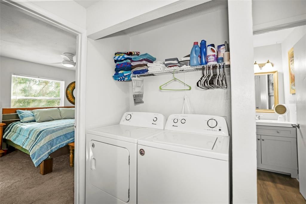 For Sale: $750,000 (6 beds, 0 baths, 2272 Square Feet)