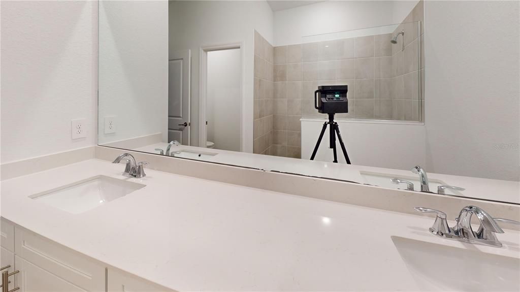 For Rent: $2,550 (4 beds, 3 baths, 2027 Square Feet)