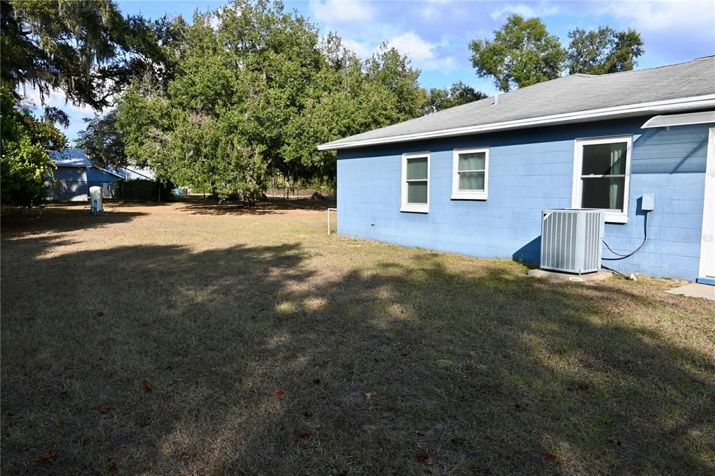 Activo con contrato: $380,000 (3 camas, 2 baños, 1620 Pies cuadrados)