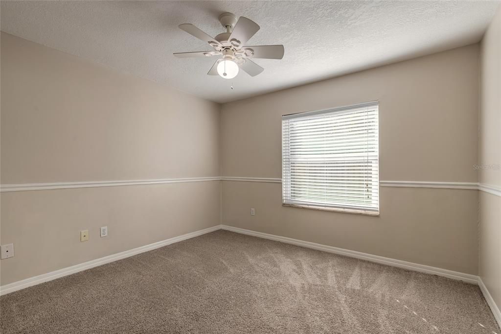 For Sale: $399,900 (3 beds, 2 baths, 2042 Square Feet)