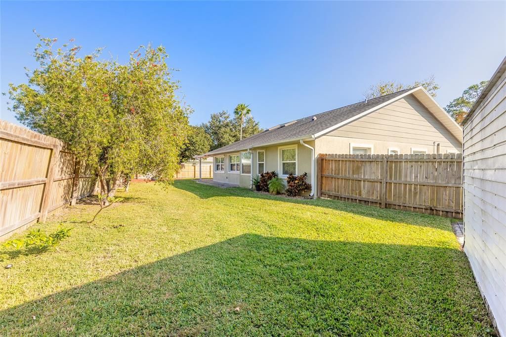 For Sale: $399,900 (3 beds, 2 baths, 2042 Square Feet)