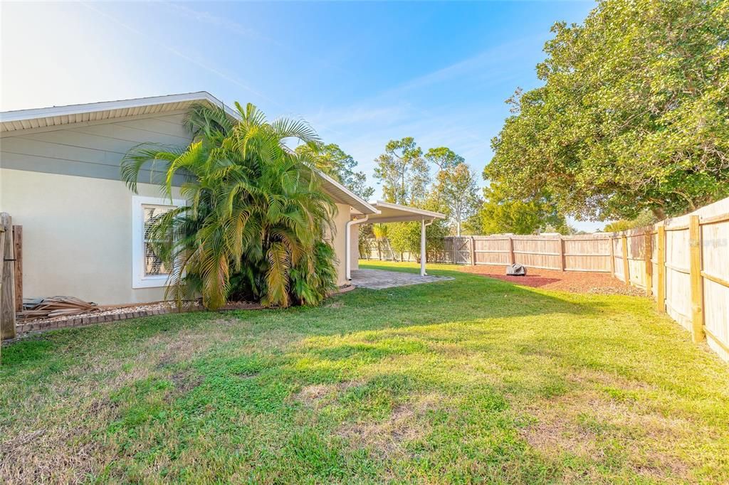 For Sale: $399,900 (3 beds, 2 baths, 2042 Square Feet)