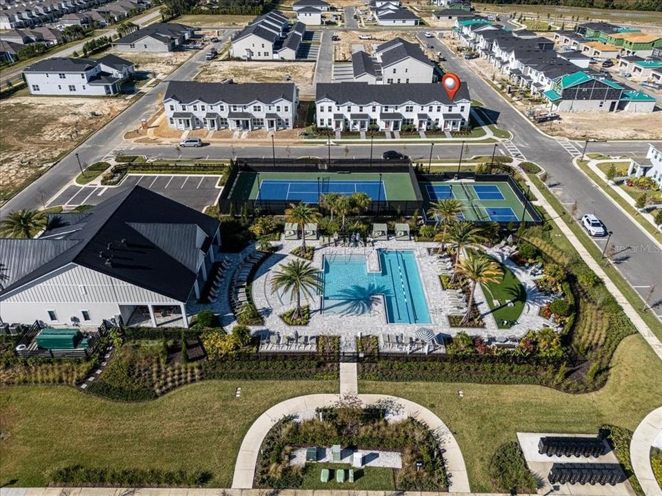 出租: $2,850 (4 贝兹, 3 浴室, 2031 平方英尺)