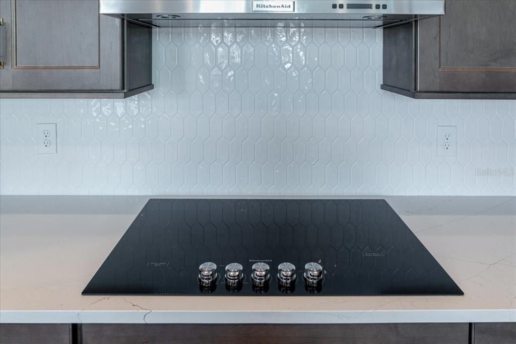 出租: $2,850 (4 贝兹, 3 浴室, 2031 平方英尺)