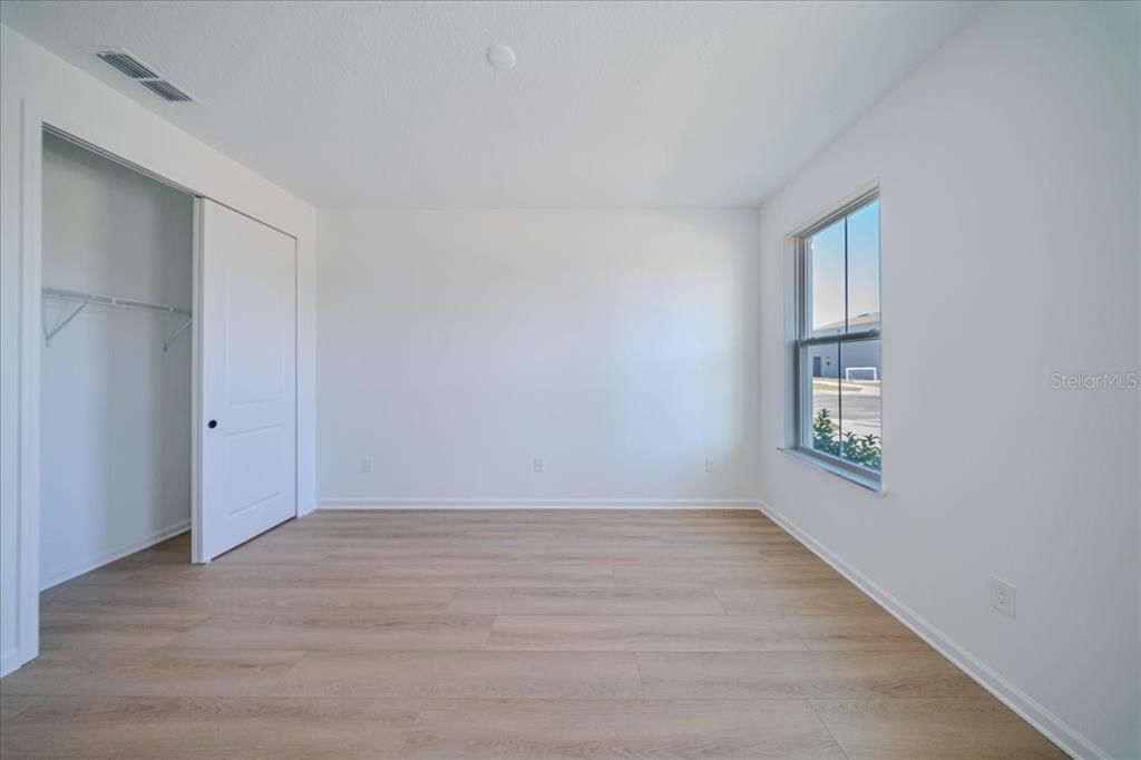 出租: $2,850 (4 贝兹, 3 浴室, 2031 平方英尺)