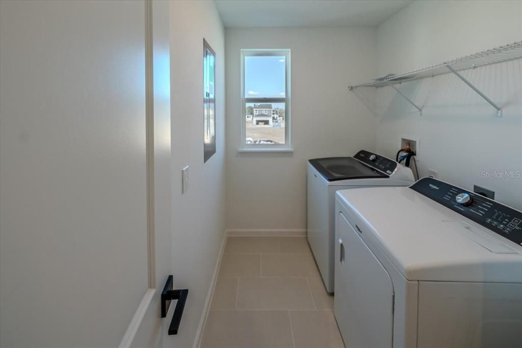 出租: $2,850 (4 贝兹, 3 浴室, 2031 平方英尺)