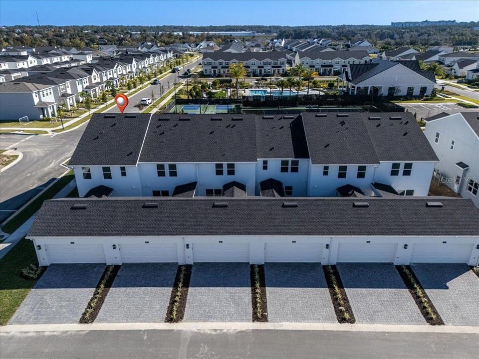 出租: $2,850 (4 贝兹, 3 浴室, 2031 平方英尺)