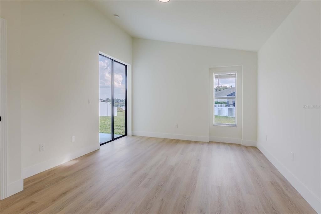 Active With Contract: $369,000 (4 beds, 3 baths, 1810 Square Feet)