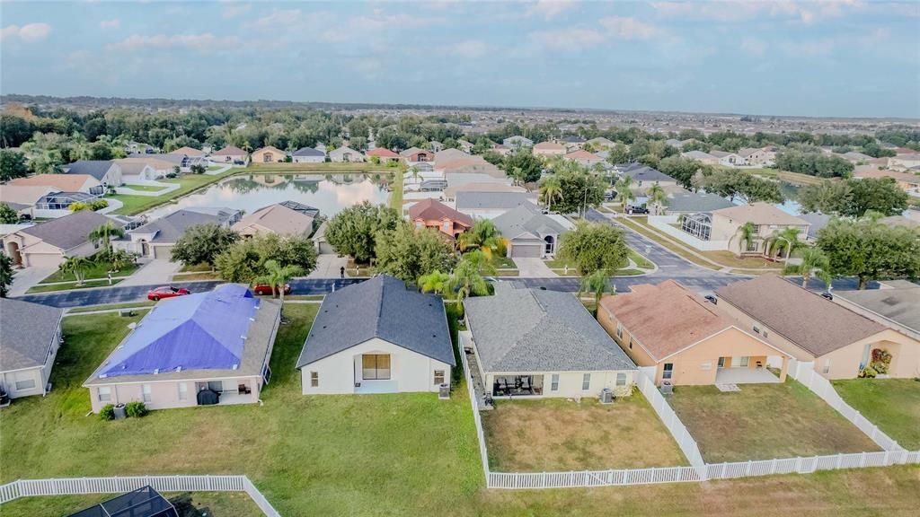 Active With Contract: $369,000 (4 beds, 3 baths, 1810 Square Feet)