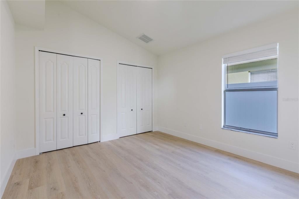 Active With Contract: $369,000 (4 beds, 3 baths, 1810 Square Feet)