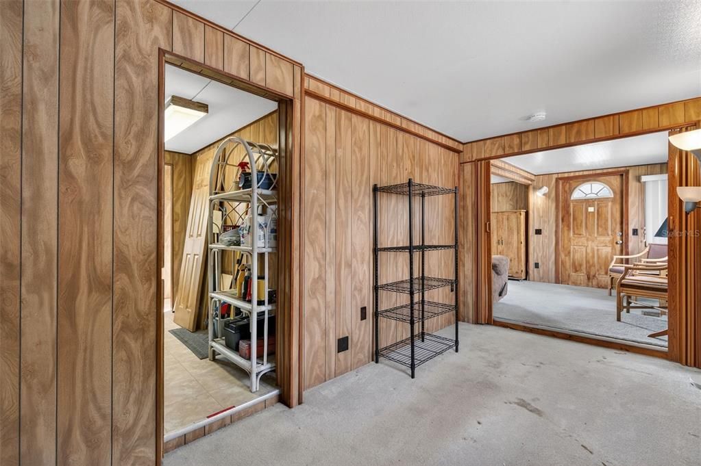 For Sale: $119,000 (3 beds, 2 baths, 928 Square Feet)