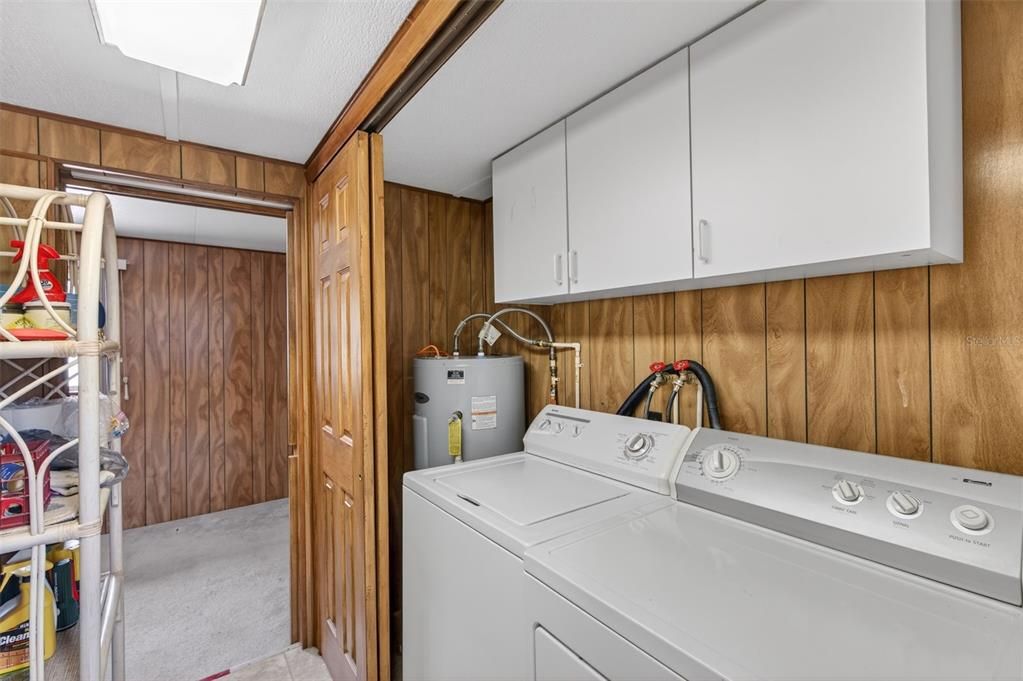 For Sale: $119,000 (3 beds, 2 baths, 928 Square Feet)