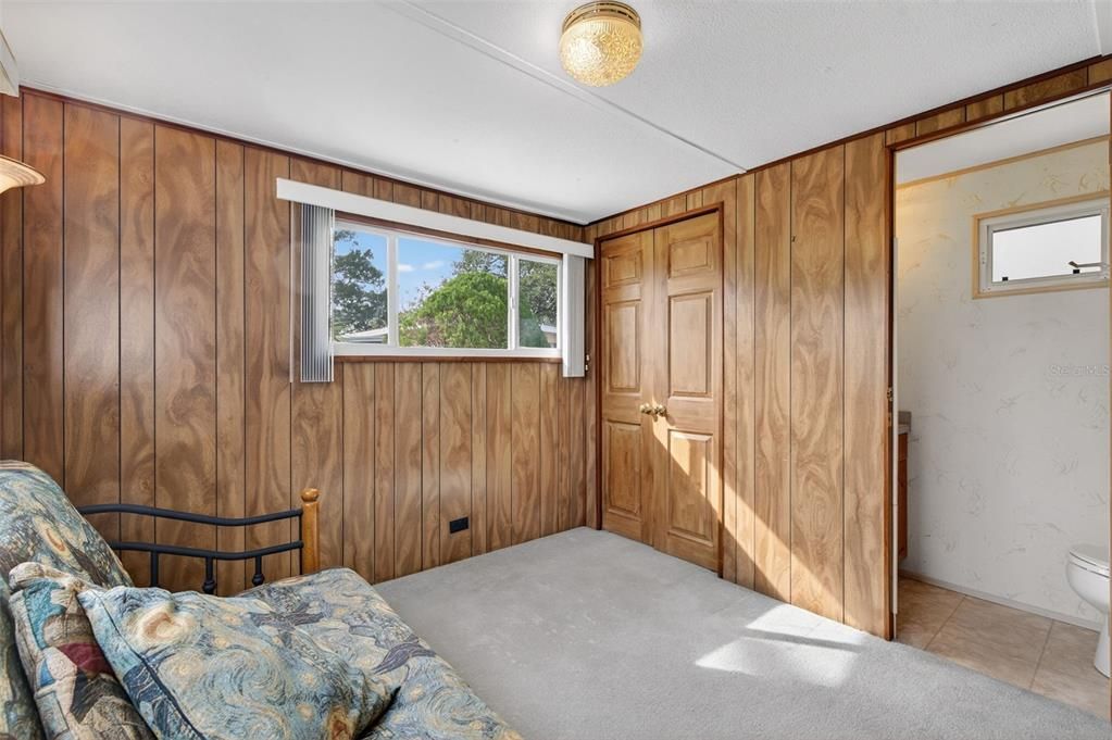 For Sale: $119,000 (3 beds, 2 baths, 928 Square Feet)