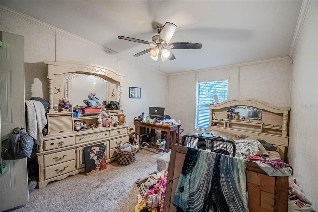 На продажу: $250,000 (3 спален, 2 ванн, 2015 Квадратных фут)