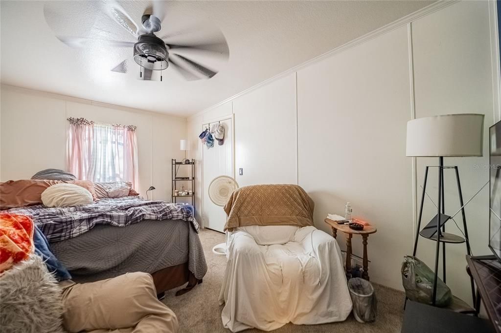 На продажу: $250,000 (3 спален, 2 ванн, 2015 Квадратных фут)