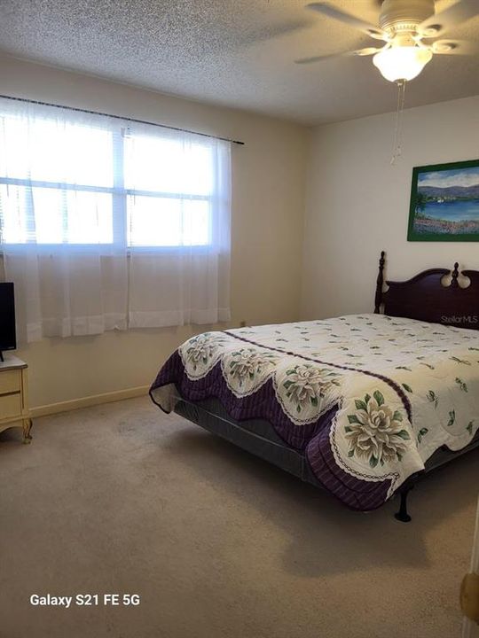 待售: $105,000 (1 贝兹, 1 浴室, 880 平方英尺)