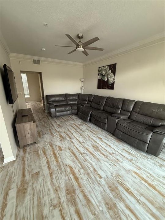 待售: $459,000 (3 贝兹, 2 浴室, 1616 平方英尺)